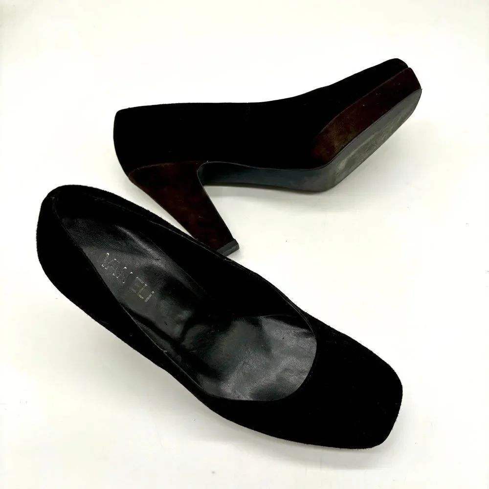Vaneli Suede Platform Pump - Picture 7 of 9